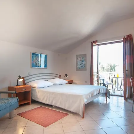 Raic Apartmán Supetar